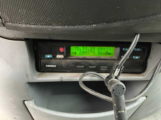 2004 iveco daily bedrijfswagen - afbeelding 19 van  50