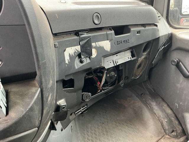 2004 iveco daily bedrijfswagen - afbeelding 24 van  50