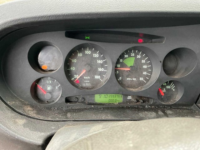 2004 iveco daily bedrijfswagen - afbeelding 12 van  47