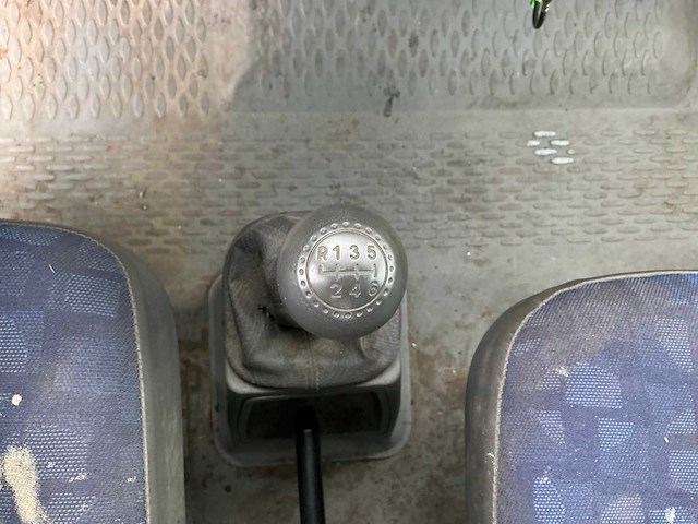 2004 iveco daily bedrijfswagen - afbeelding 17 van  47