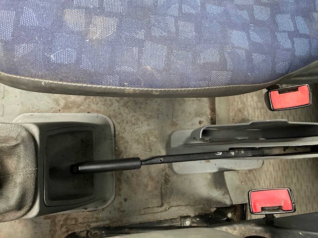 2004 iveco daily bedrijfswagen - afbeelding 18 van  47