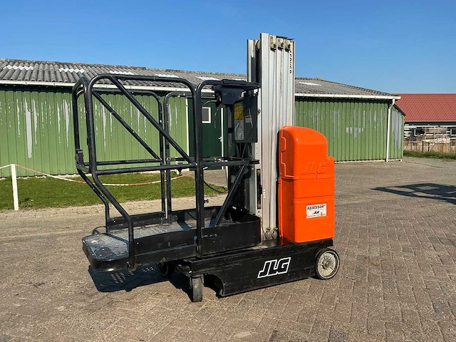2004 jlg 15 dvsp hoogwerker - afbeelding 1 van  12