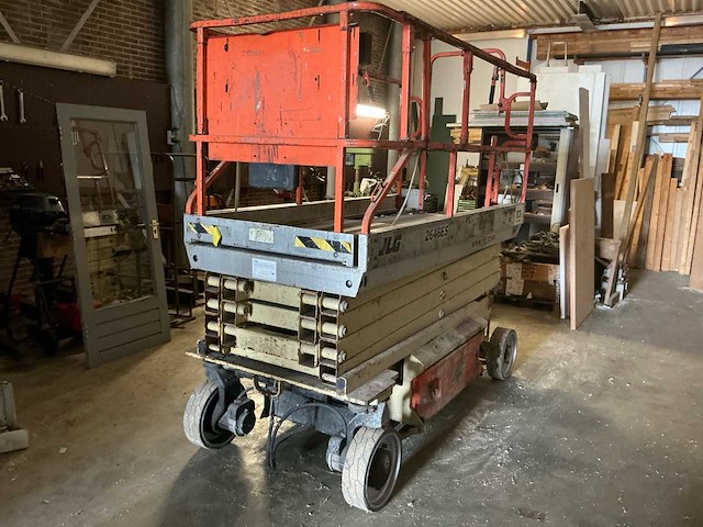 2004 jlg 2646es schaarhoogwerker (414 uur) - afbeelding 18 van  23