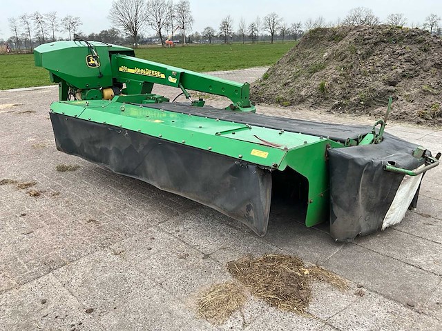 2004 john deere 331 achtermaaier met kneuzer - afbeelding 10 van  14