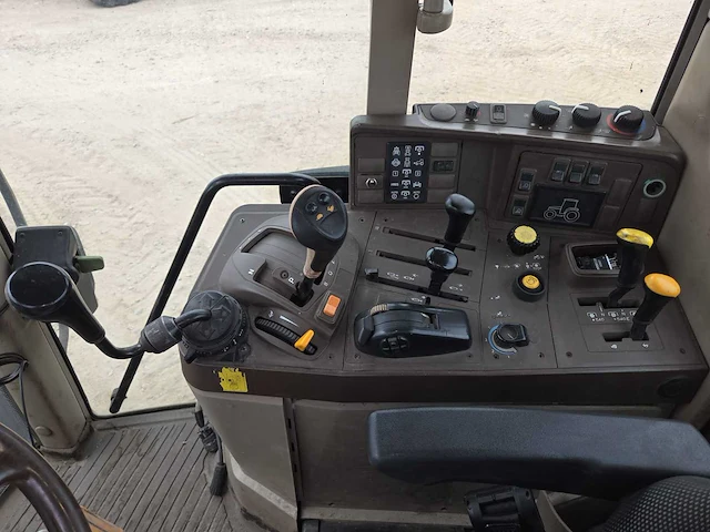 2004 john deere 6220 vierwielaangedreven landbouwtractor - afbeelding 11 van  11