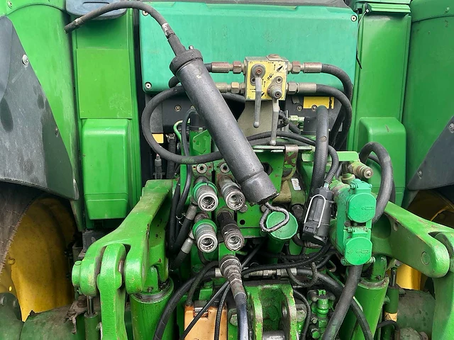 2004 john deere 6820 – autoquad – tls – john deere 683 voorlader – inter-tech bak – dubbellucht - afbeelding 21 van  32