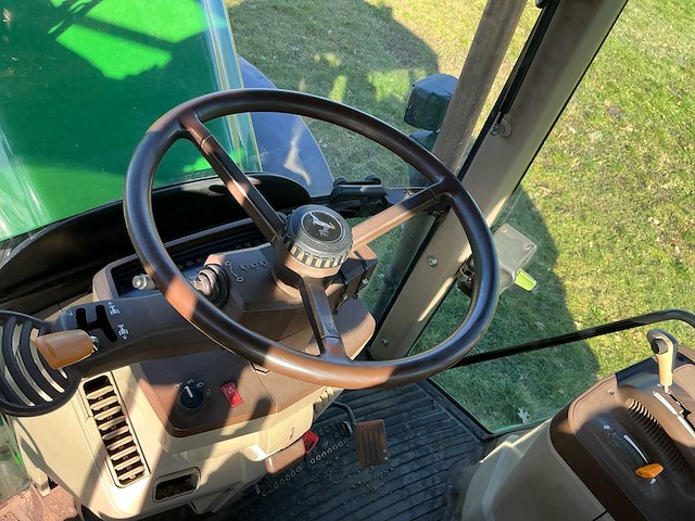 2004 john deere 6920s vierwielaangedreven landbouwtractor - afbeelding 10 van  22