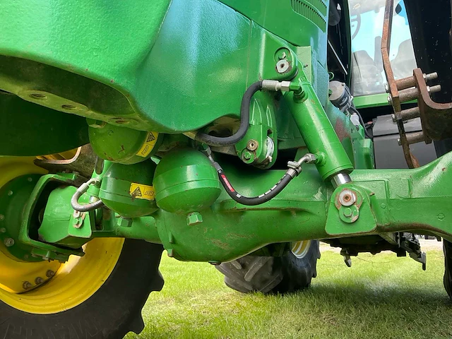 2004 john deere 7720 vierwielaangedreven landbouwtractor - afbeelding 24 van  53