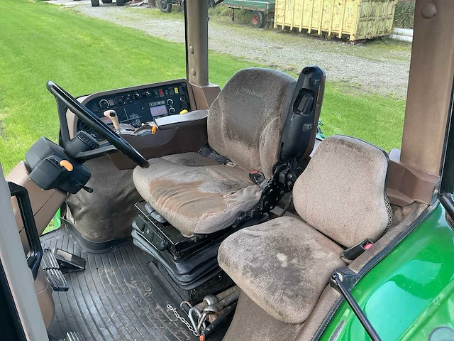 2004 john deere 7720 vierwielaangedreven landbouwtractor - afbeelding 46 van  53