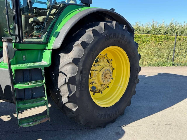 2004 john deere 7820 vierwielaangedreven landbouwtractor - afbeelding 24 van  27