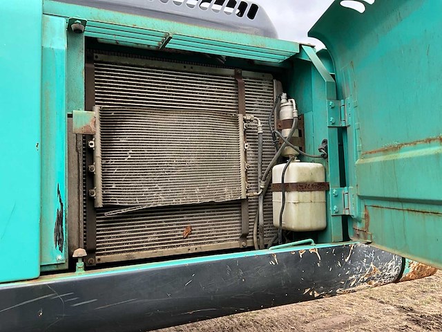 2004 kobelco sk330nlc-6e rupsgraafmachine - afbeelding 8 van  44