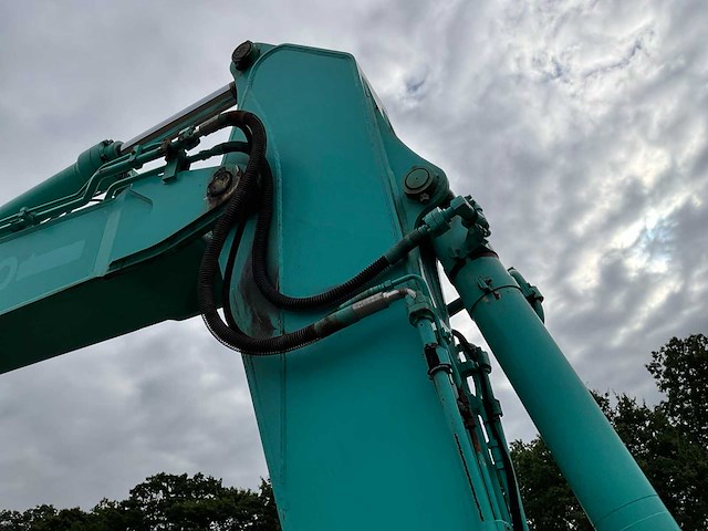 2004 kobelco sk330nlc-6e rupsgraafmachine - afbeelding 28 van  44