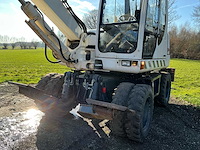 2004 komatsu pw95 banden graafmachine - afbeelding 17 van  21