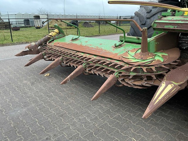 2004 krone big x v8 veldhakselaar - afbeelding 13 van  48