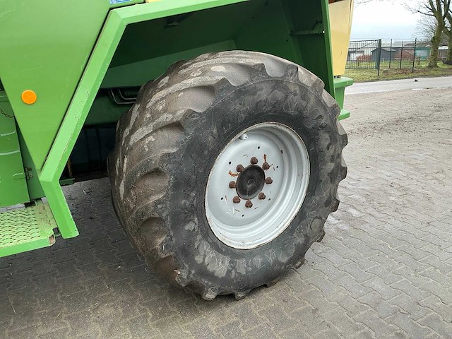 2004 krone big x v8 veldhakselaar - afbeelding 23 van  48