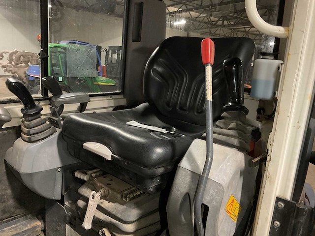 2004 kubota kx61-3 minigraafmachine - afbeelding 3 van  21