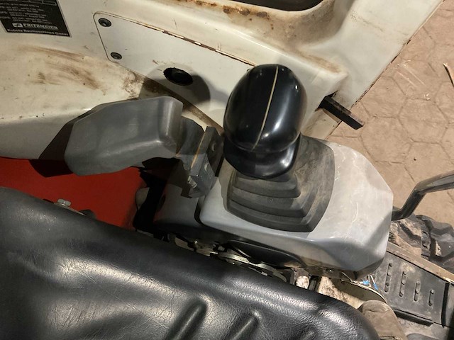 2004 kubota kx61-3 minigraafmachine - afbeelding 12 van  21