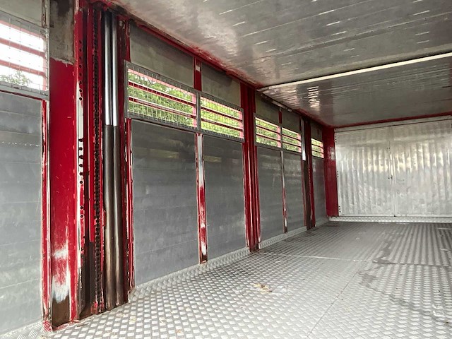 2004 kwb 3-assige veetrailer / veewagen - afbeelding 17 van  27