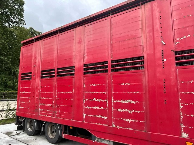2004 kwb 3-assige veetrailer / veewagen - afbeelding 4 van  9