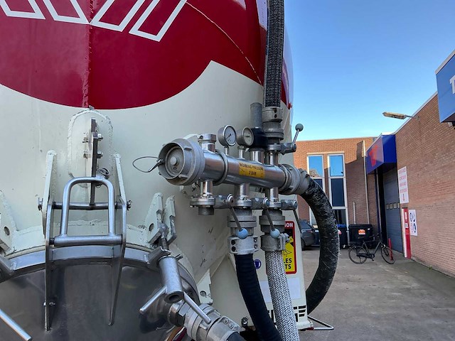 2004 lag 0-3-40 02 bulktrailer - afbeelding 14 van  39