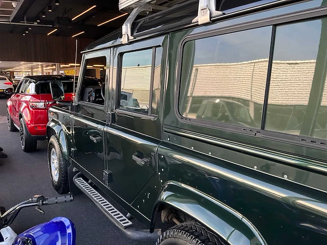 2004 land rover defender 2.5 td5 sw 110" e personenauto - afbeelding 4 van  46