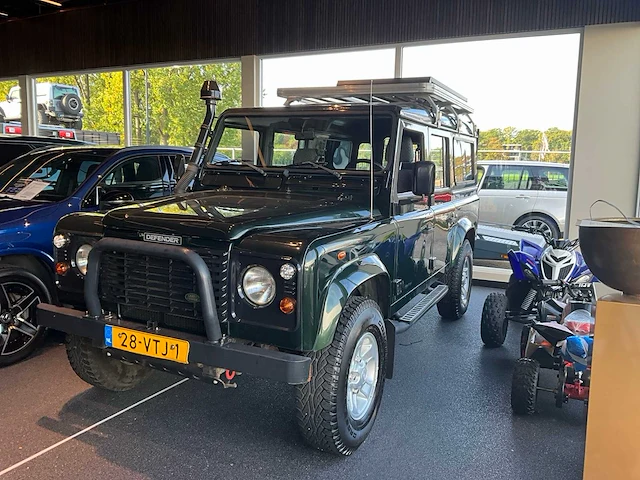 2004 land rover defender 2.5 td5 sw 110" e personenauto - afbeelding 38 van  46