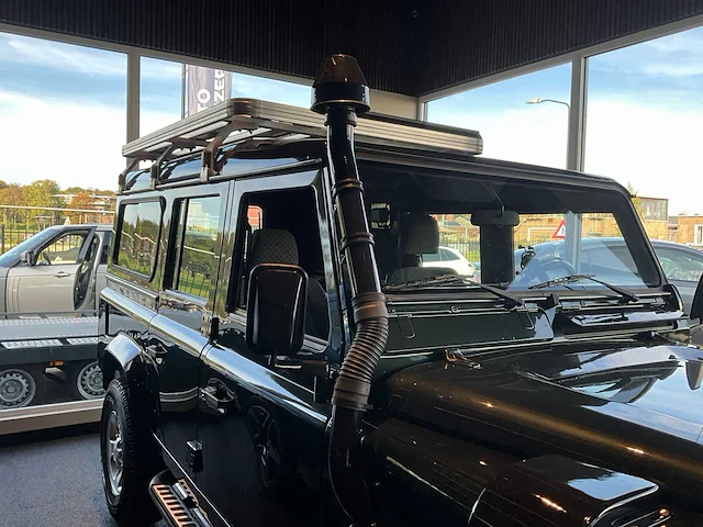 2004 land rover defender 2.5 td5 sw 110" e personenauto - afbeelding 41 van  46