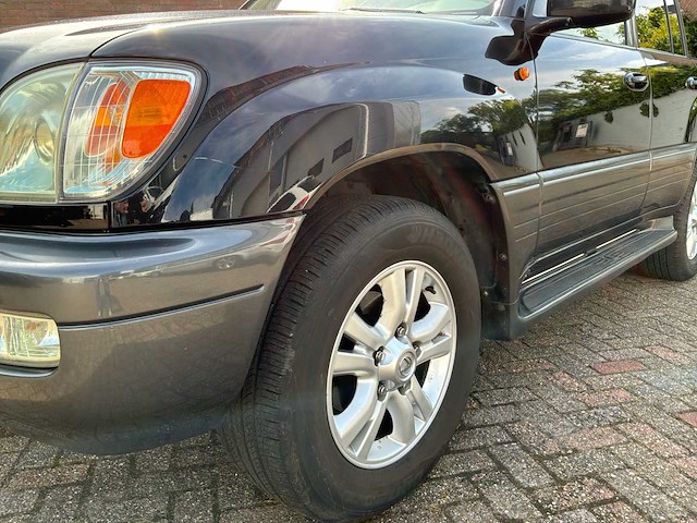 2004 lexus lx 470 personenauto - afbeelding 4 van  93