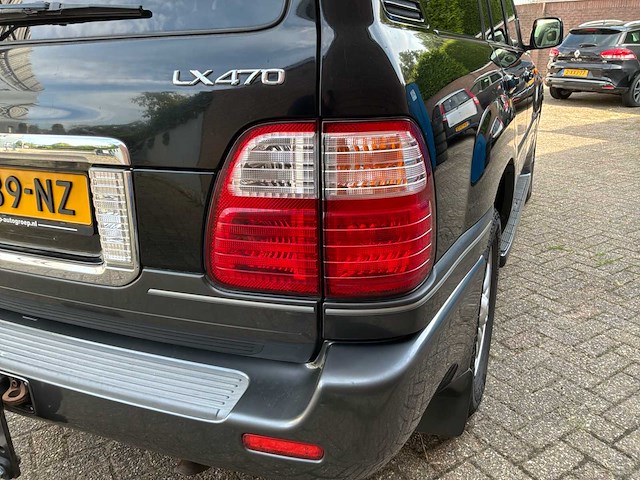 2004 lexus lx 470 personenauto - afbeelding 16 van  93