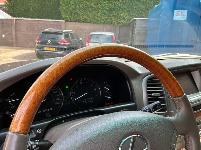 2004 lexus lx 470 personenauto - afbeelding 35 van  93