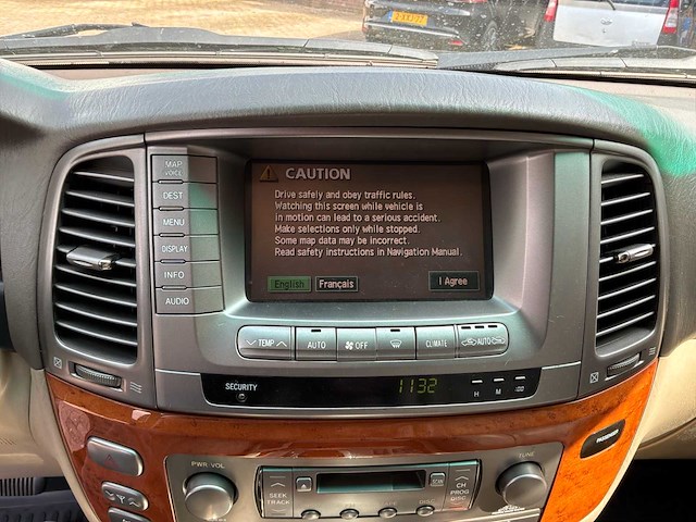 2004 lexus lx 470 personenauto - afbeelding 38 van  93