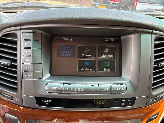 2004 lexus lx 470 personenauto - afbeelding 39 van  93