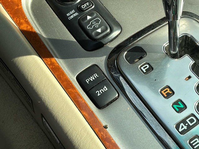 2004 lexus lx 470 personenauto - afbeelding 44 van  93