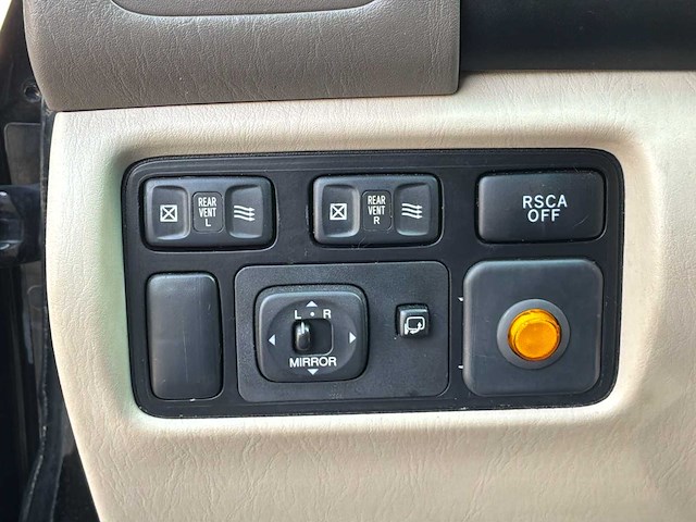 2004 lexus lx 470 personenauto - afbeelding 49 van  93