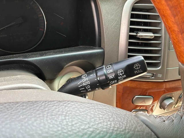 2004 lexus lx 470 personenauto - afbeelding 51 van  93