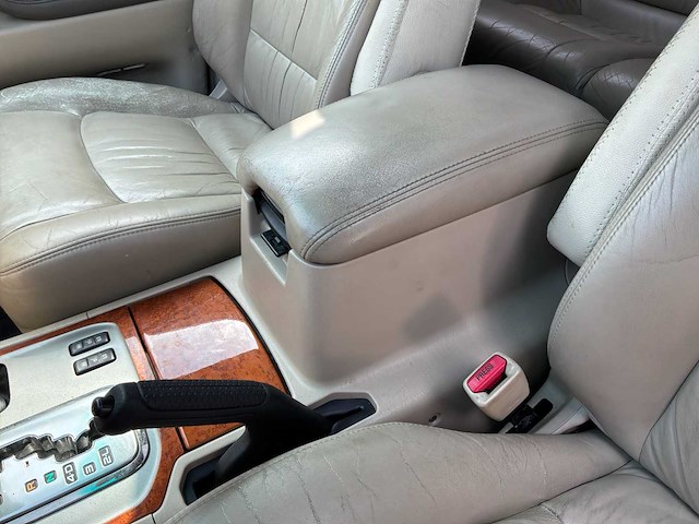 2004 lexus lx 470 personenauto - afbeelding 57 van  93