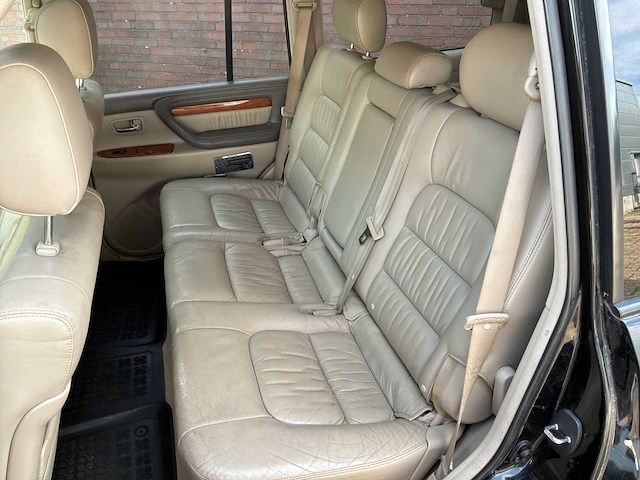 2004 lexus lx 470 personenauto - afbeelding 68 van  93