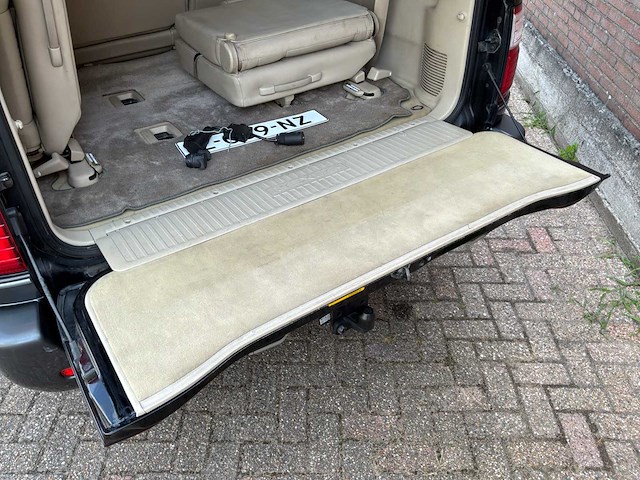 2004 lexus lx 470 personenauto - afbeelding 72 van  93