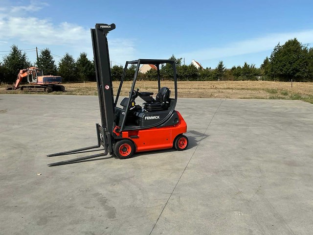 2004 linde e16p-02 vorkheftruck met vernieuwde accu - afbeelding 15 van  87