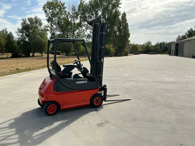 2004 linde e16p-02 vorkheftruck met vernieuwde accu - afbeelding 29 van  87