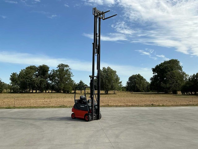 2004 linde e16p-02 vorkheftruck met vernieuwde accu - afbeelding 45 van  87