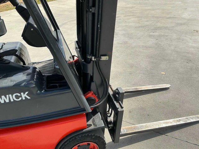 2004 linde e16p-02 vorkheftruck met vernieuwde accu - afbeelding 70 van  87