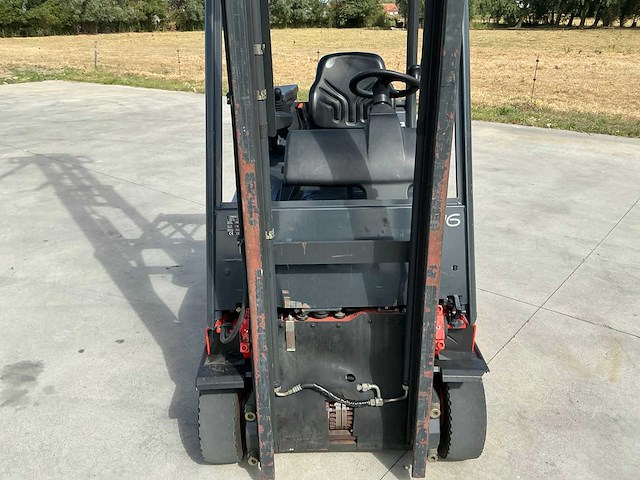 2004 linde e16p-02 vorkheftruck met vernieuwde accu - afbeelding 78 van  87