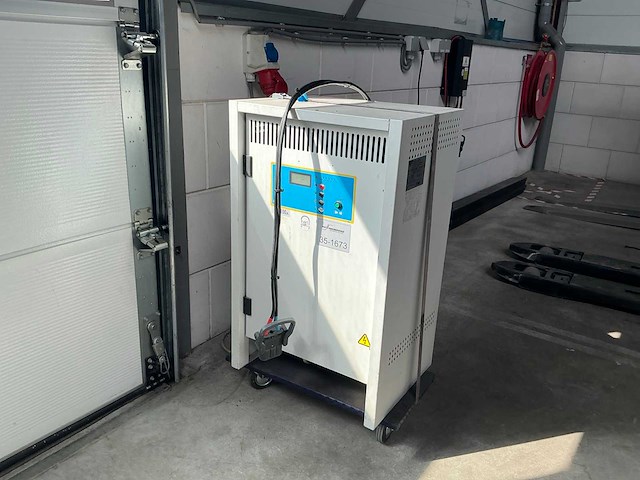 2004 linde e18c-02 1,8t accu vorkheftruck - afbeelding 15 van  25