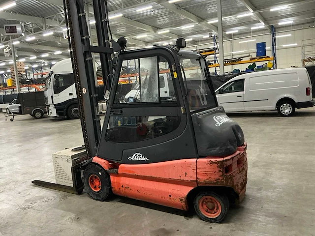 2004 linde e25-02 vorkheftruck - afbeelding 9 van  13