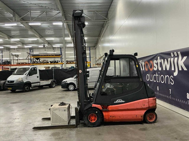 2004 linde e25-02 vorkheftruck - afbeelding 10 van  13