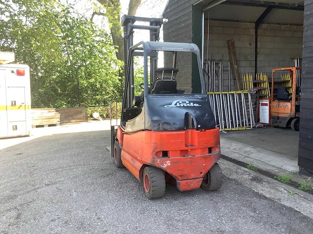 2004 linde e30/600-02 vorkheftruck - afbeelding 2 van  11