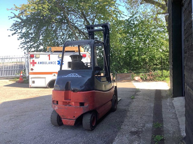 2004 linde e30/600-02 vorkheftruck - afbeelding 4 van  11