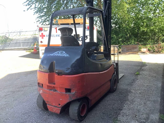 2004 linde e30/600-02 vorkheftruck - afbeelding 8 van  11