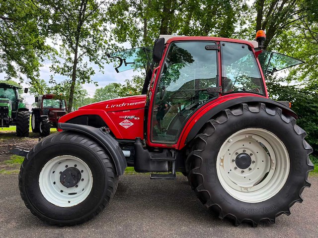 2004 lindner geotrac 83 vierwielaangedreven landbouwtractor - afbeelding 4 van  7